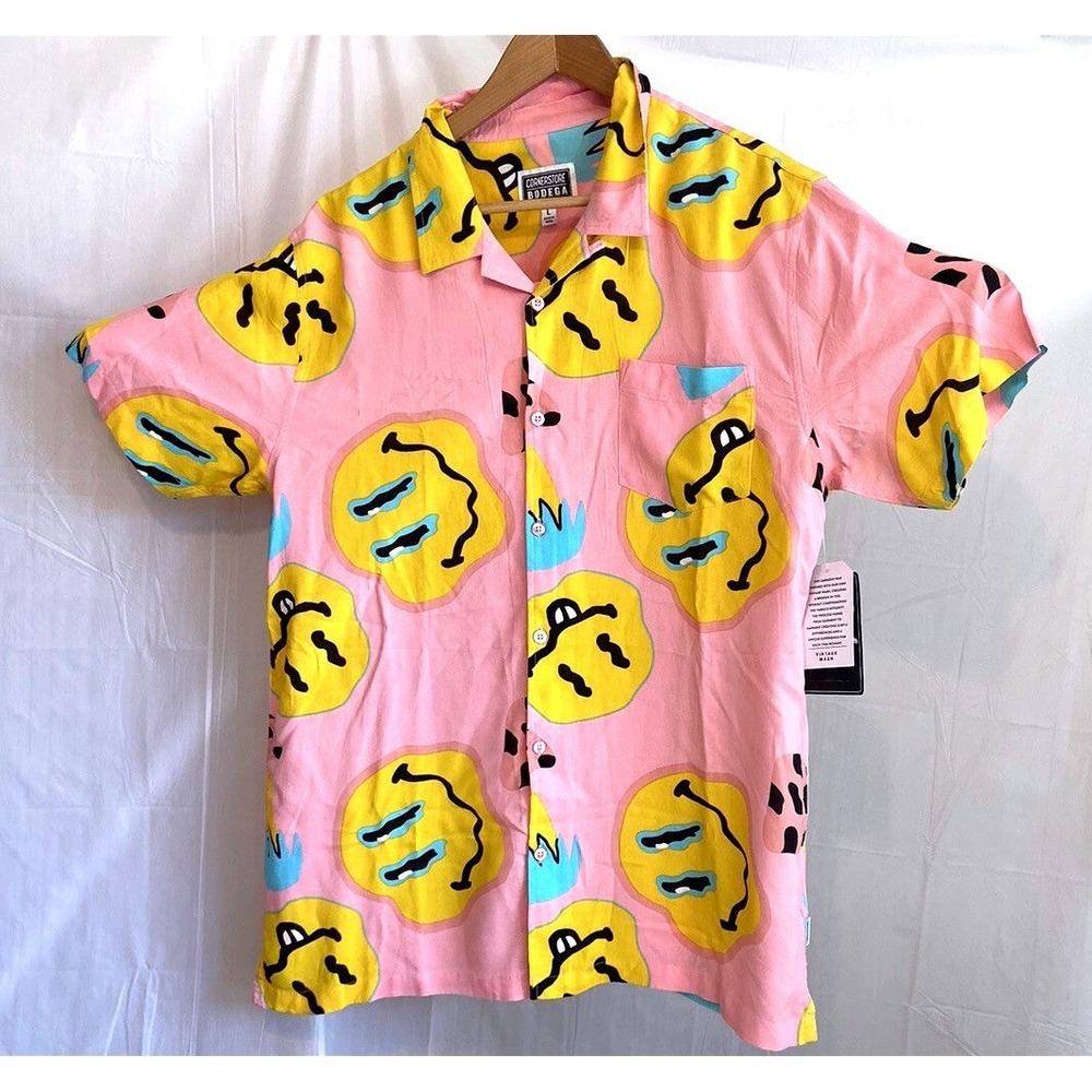 Cornerstore Bodega Mens Pink Trippy Melting Smiley Face Mushroom Shirt Large NWT